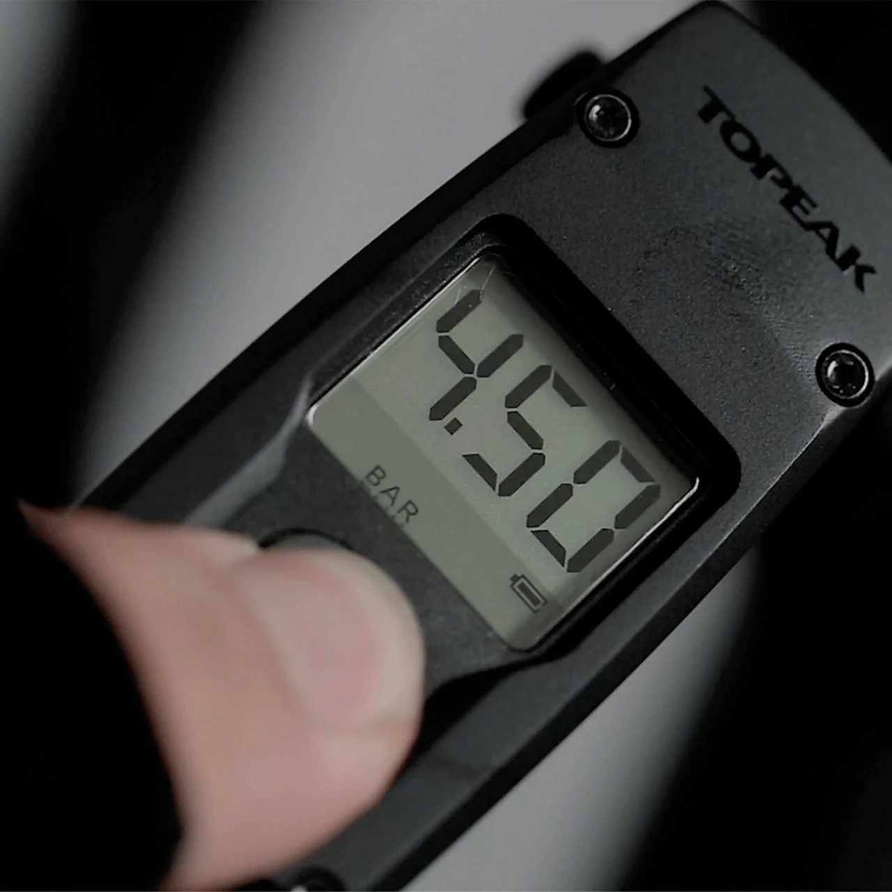 Topeak Pocket Shock Digital Dämpferpumpe – Bild 6