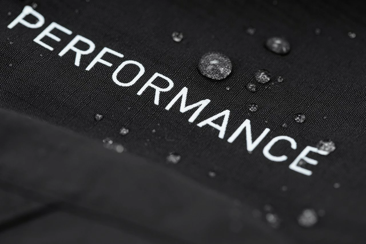 CUBE BLACKLINE Regenhose Kurz Black – Bild 6