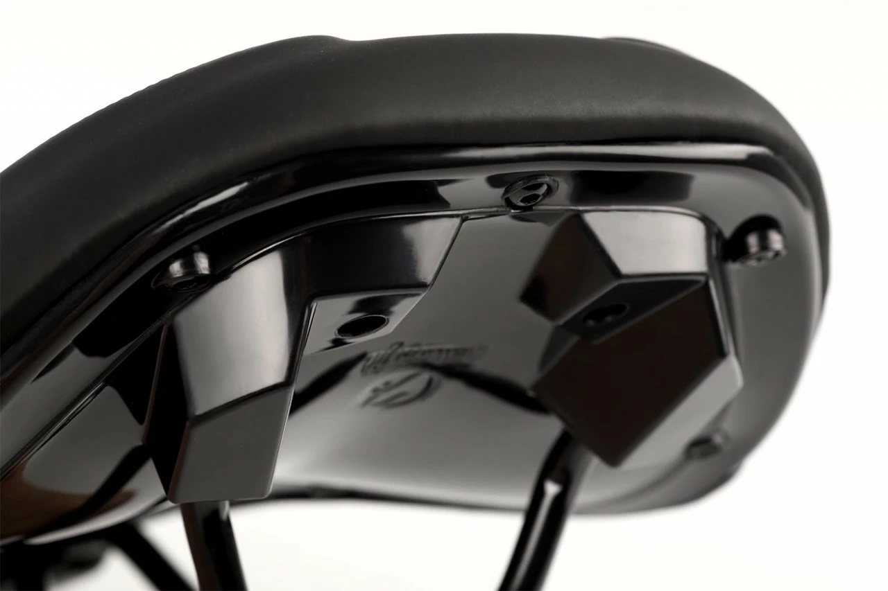 Natural Fit Sattel Sequence LITE Black â Bild 5